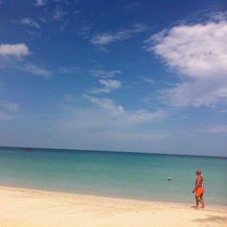 Roots Bamboo Beach Resort Negril Eksteriør billede